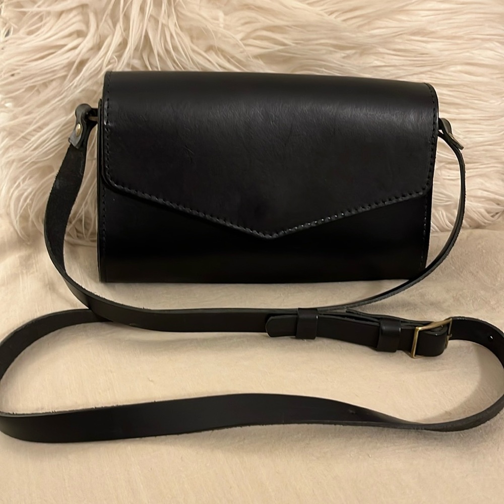 Portland Leather crossbody